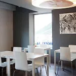 54 Barceloneta Hotel