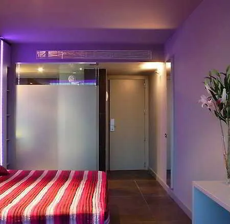 Hotell 54 Barceloneta 3*