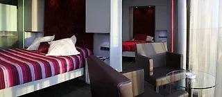 54 Barceloneta Hotel