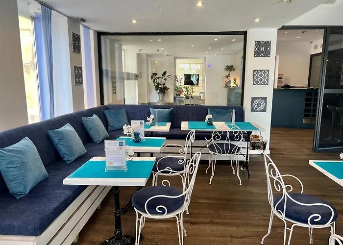 54 Barceloneta Hotel