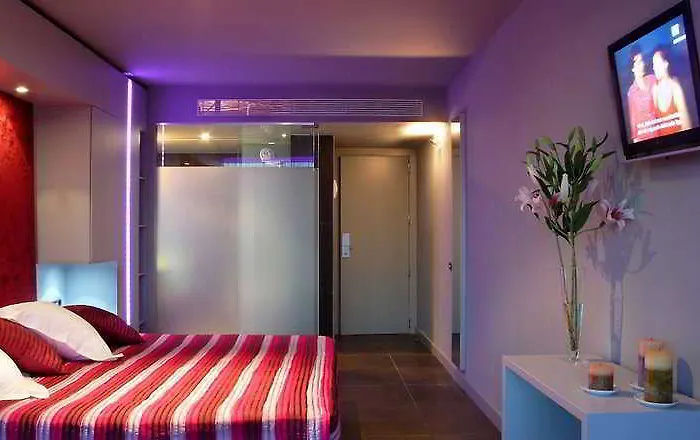 Hotel 54 Barceloneta 3*