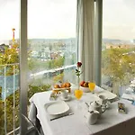 54 Barceloneta Hotel 3*
