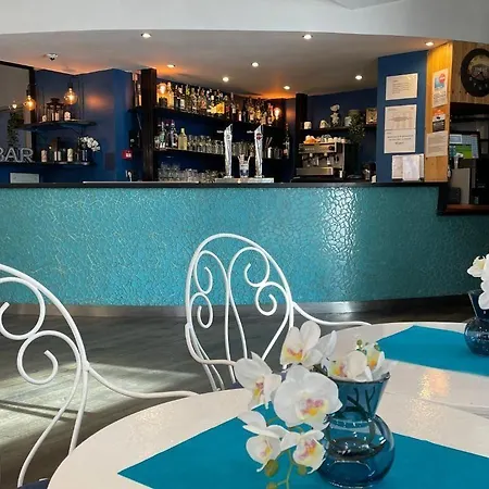 54 Barceloneta Hotel